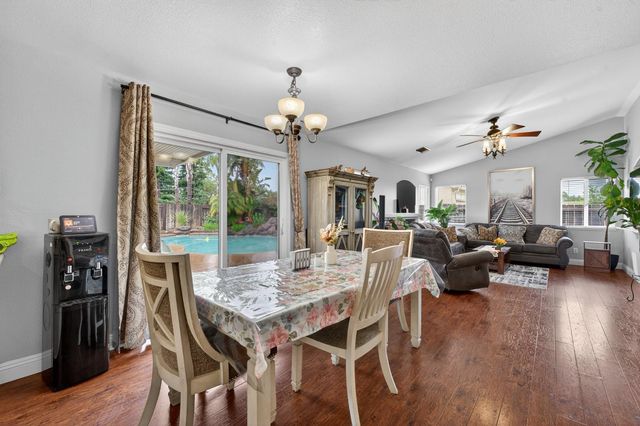 145 Montana Ct, Yuba City, CA 95991