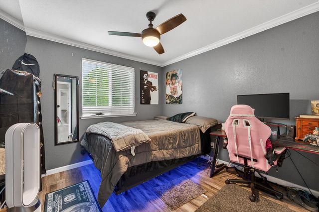145 Montana Ct, Yuba City, CA 95991