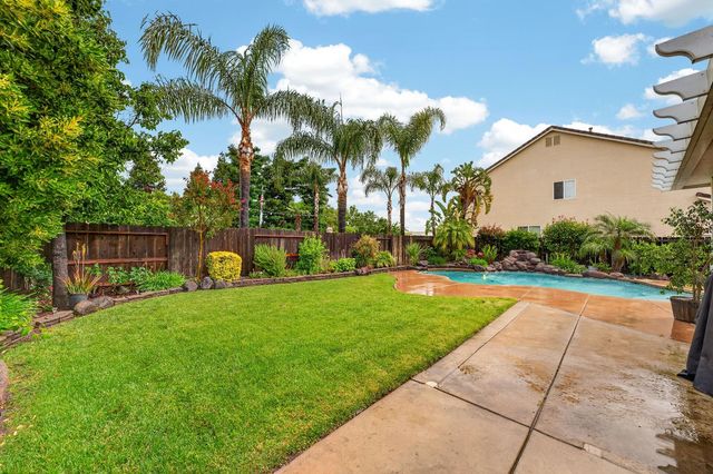145 Montana Ct, Yuba City, CA 95991