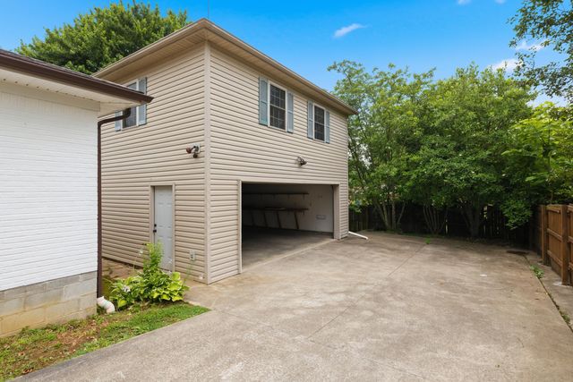 1014 Jenny Lillard Road, Lawrenceburg, KY 40342
