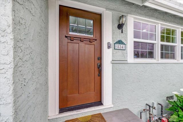 824 Acacia Avenue, Sunnyvale, CA 94086