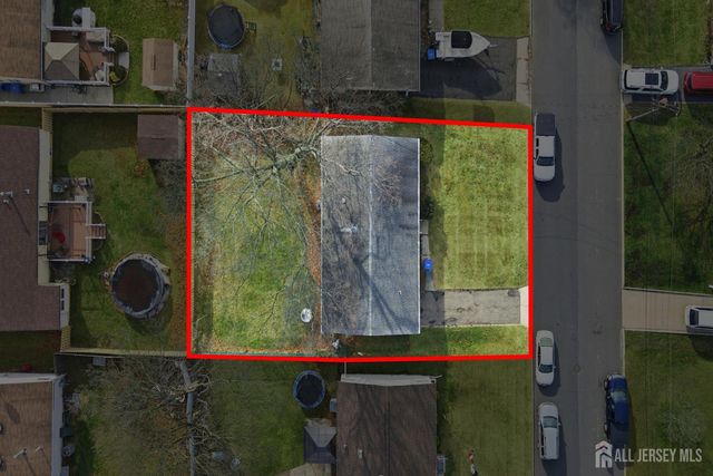 11 Dartmouth Road, Parlin, NJ 08859