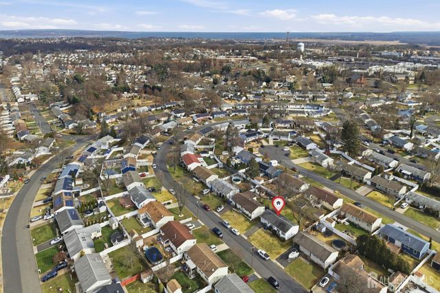 11 Dartmouth Road, Parlin, NJ 08859