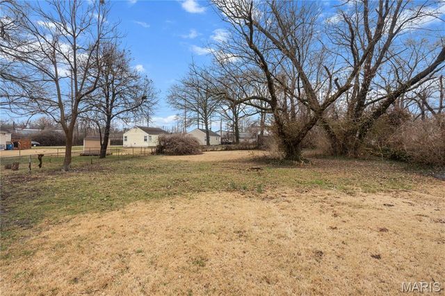 269 S Barat Avenue, Ferguson, MO 63135