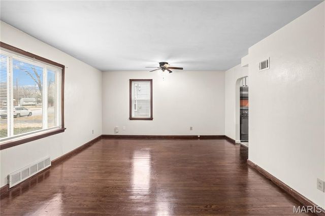 269 S Barat Avenue, Ferguson, MO 63135