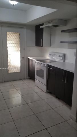 11840 NE 19th Drive 27, North Miami, FL 33181