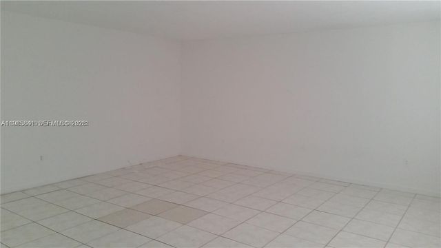 11840 NE 19th Drive 27, North Miami, FL 33181
