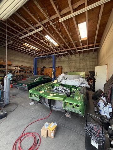 10 E 1st Street E, National City, CA 91950