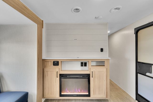 3631 NW 4th Street 2, Lauderhill, FL 33311