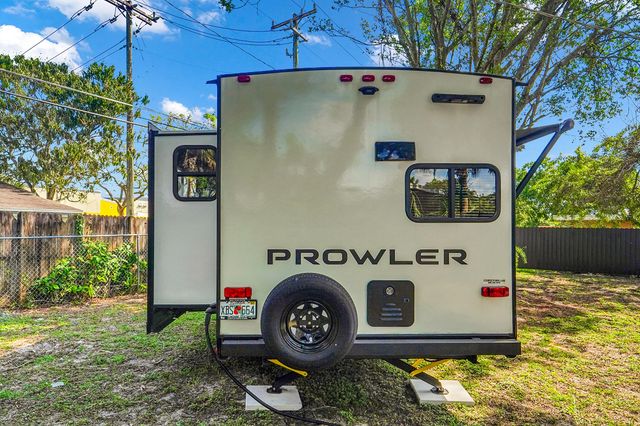 3631 NW 4th Street 2, Lauderhill, FL 33311