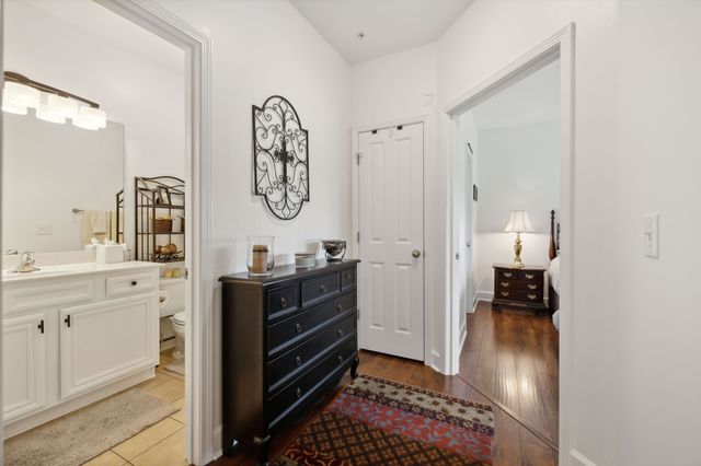 4720 Brighton Village Dr A8, Nashville, TN 37211