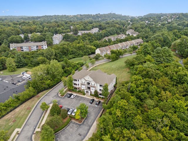 4720 Brighton Village Dr A8, Nashville, TN 37211