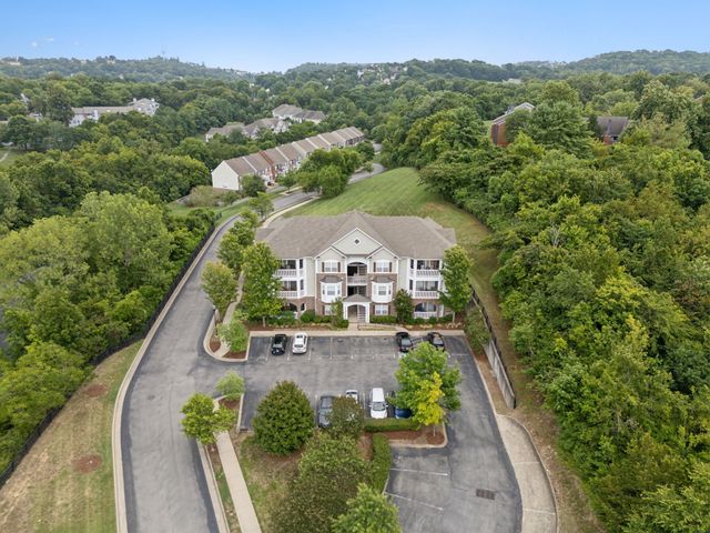 4720 Brighton Village Dr A8, Nashville, TN 37211