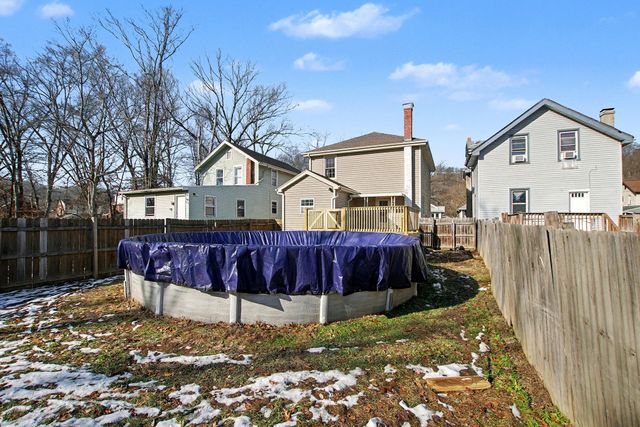 409 Auburn Street, Latonia, KY 41015