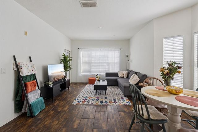 2604 GRAND CENTRAL PARKWAY 12, Orlando, FL 32839