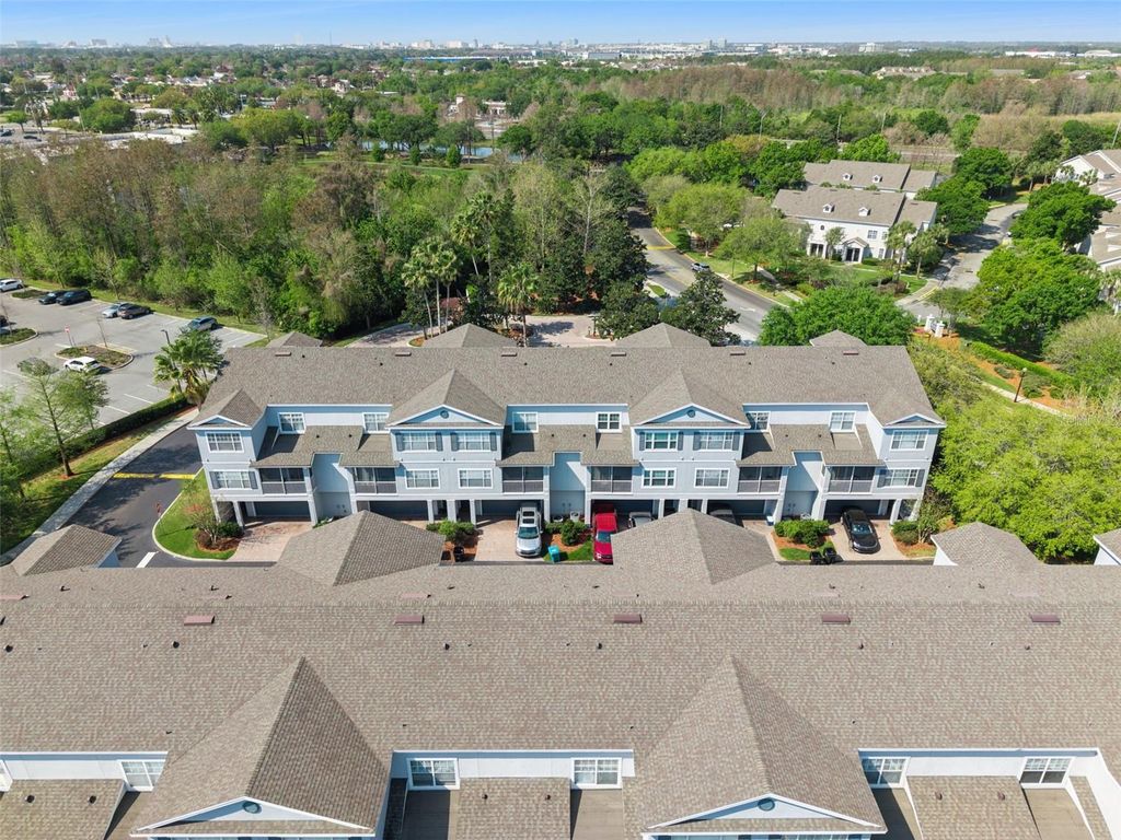 Image 31 of property listing at 2604 GRAND CENTRAL PARKWAY 12, Orlando, FL 32839