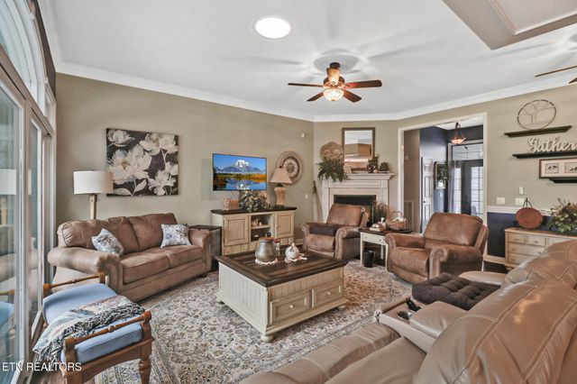 9521 Cherokee Trail, Crossville, TN 38572