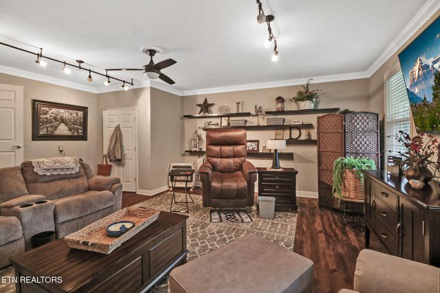 9521 Cherokee Trail, Crossville, TN 38572