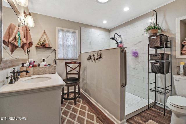 9521 Cherokee Trail, Crossville, TN 38572