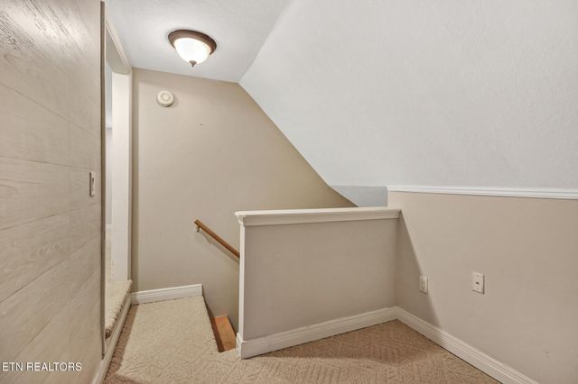 9521 Cherokee Trail, Crossville, TN 38572