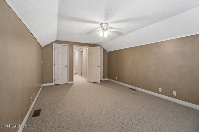 9521 Cherokee Trail, Crossville, TN 38572