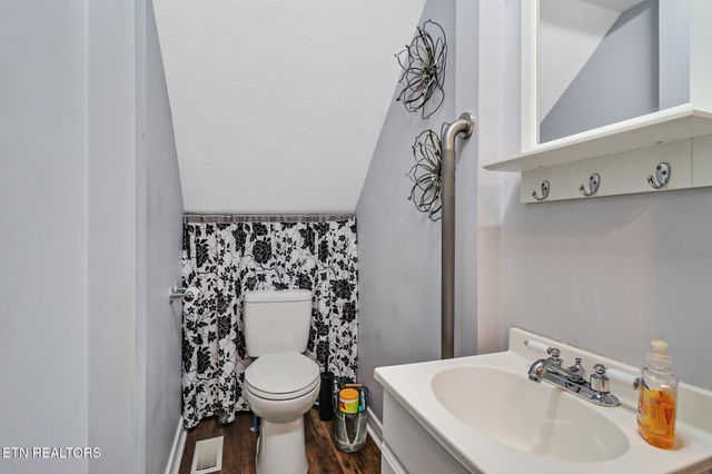 9521 Cherokee Trail, Crossville, TN 38572