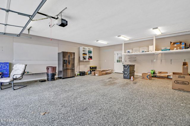 9521 Cherokee Trail, Crossville, TN 38572