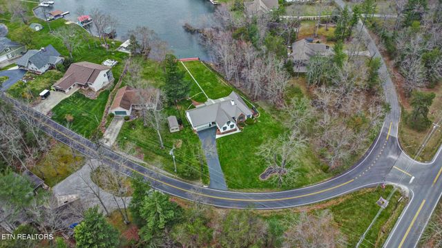 9521 Cherokee Trail, Crossville, TN 38572