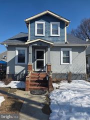 4531 32ND ST, Mount Rainier, MD 20712