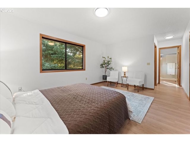 1510 Se ELLIOTT Ave, Gresham, OR 97080