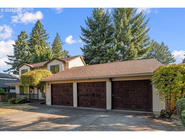 1510 Se ELLIOTT Ave, Gresham, OR 97080