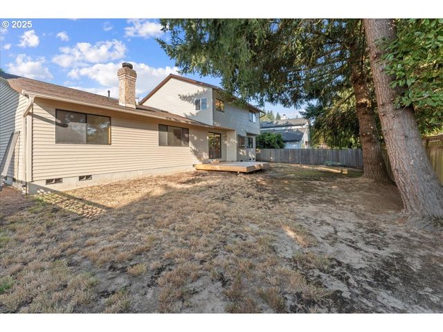 1510 Se ELLIOTT Ave, Gresham, OR 97080