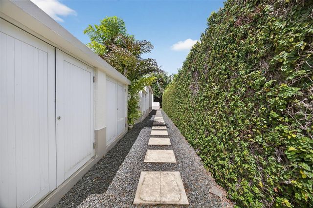 114 LOS LOTOS STREET, Dorado, PR 00646