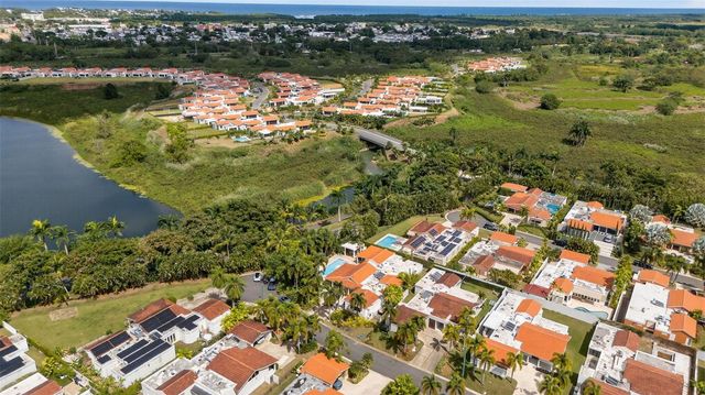 114 LOS LOTOS STREET, Dorado, PR 00646