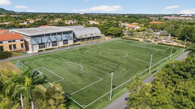 114 LOS LOTOS STREET, Dorado, PR 00646