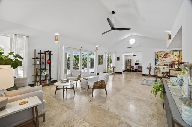 114 LOS LOTOS STREET, Dorado, PR 00646