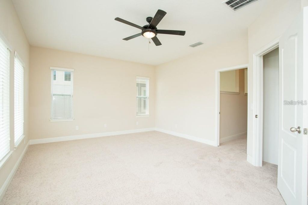 Image 13 of property listing at 8543 PINTER STREET, Orlando, FL 32827