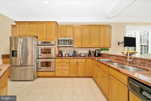 16612 MEDINAH CT, Ashton, MD 20861