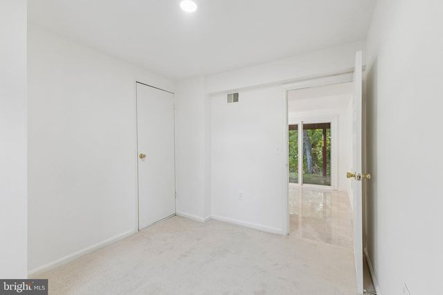 12617 VALLEYWOOD DR, Woodbridge, VA 22192