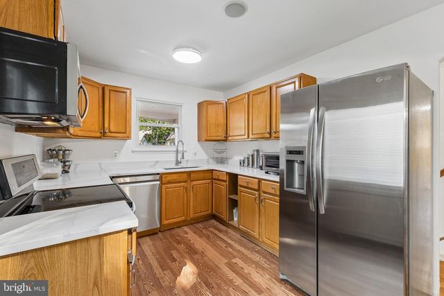 12617 VALLEYWOOD DR, Woodbridge, VA 22192