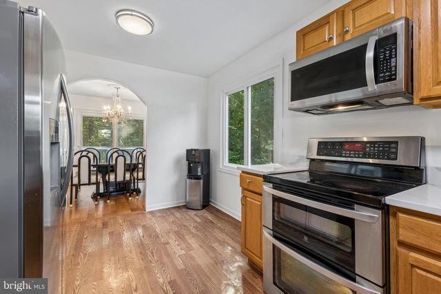 12617 VALLEYWOOD DR, Woodbridge, VA 22192