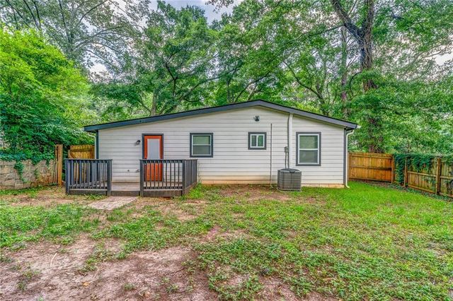 1024 Regis Road SE, Atlanta, GA 30315