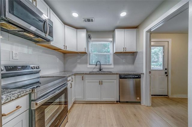 1024 Regis Road SE, Atlanta, GA 30315