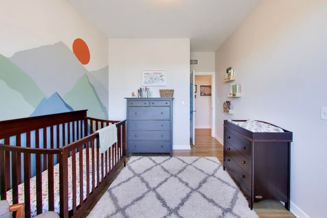 4210 N California Avenue 3N, Chicago, IL 60618