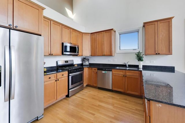 4210 N California Avenue 3N, Chicago, IL 60618