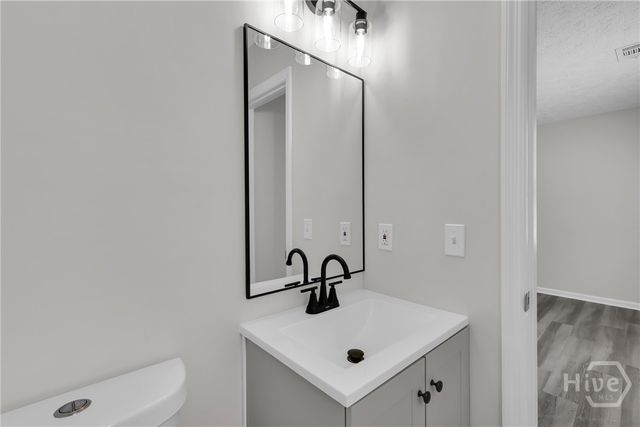 105 Crossover Lane, Savannah, GA 31410