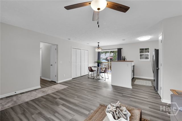 105 Crossover Lane, Savannah, GA 31410