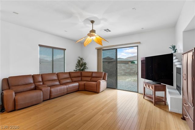 1044 Viale Placenza Place, Henderson, NV 89011
