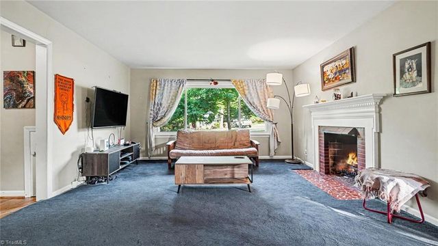 611 Candlewood Drive, Greensboro, NC 27403