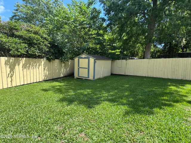2419 WATTLE TREE Road E, Jacksonville, FL 32246